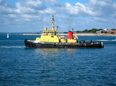 Powerful, 19 June 2009_1_1.JPG