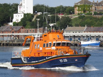 Lifeboat-2.jpg