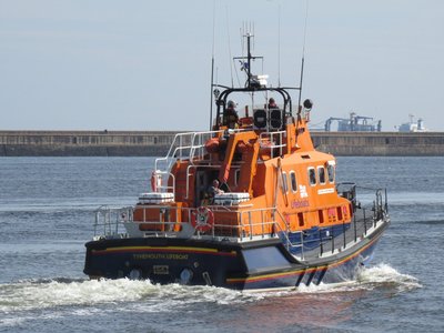 Lifeboat-4.jpg