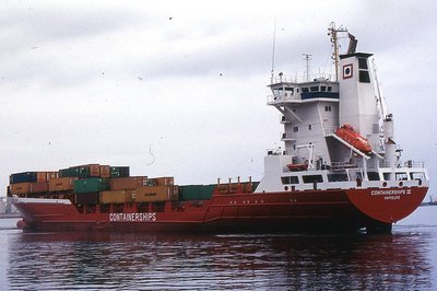 CONTAINERSHIPS IV 071095a.jpg