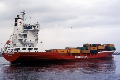 CONTAINERSHIPS IV 071095b.jpg