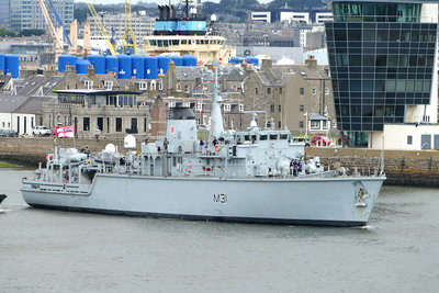 HMS Cattistock 3.jpg