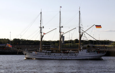 16) Grossherzogin Elisabeth (15.07.12).jpg