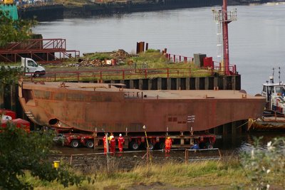 HULL 164 151008c.JPG