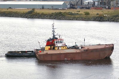 KNIGHTON & HULL 164 151008d.JPG