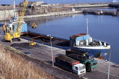 SEA WAVE 010391b.jpg