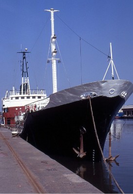 GORDON THOMAS 120590a.jpg