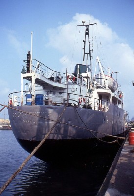 GORDON THOMAS 120590b.jpg