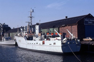 HMS CROFTON 250780a.jpg