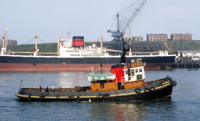 ALNMOUTH x  in River Tyne June 1970 with ROWANMORE behind her - Peter Fitzpatrick collection.jpg
