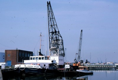 LONDON ATLAS 050787a.jpg