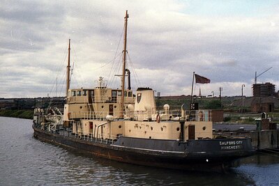 salford city 060774.jpg