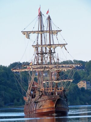 Galeon4.jpg