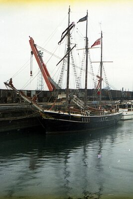 charlotte rhodes 190774 x1.jpg