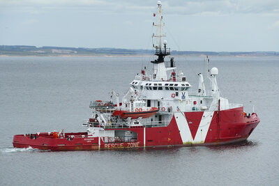 VOS Guardian13.jpg
