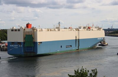 Sunlight Ace-3.jpg (369.35 KiB) Viewed 1161 times Sunlight Ace-3.jpg