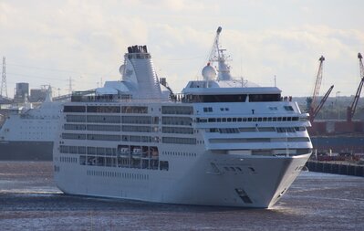 Seven Seas Mariner-1.jpg