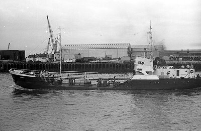 guernsey 091175 x2.jpg