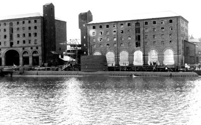 HMS NARWHAL   28-2-1971.jpg