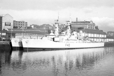 HMS SIRIUS   DEC 1973.jpg
