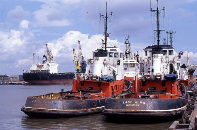 LADY ELSIE-LADY ALMA 220691a.jpg