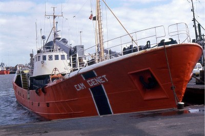 CAM GENET 040591a.jpg